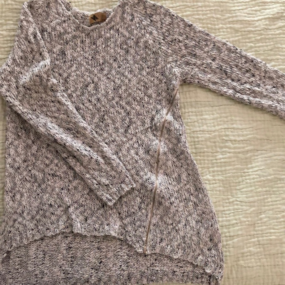 Soft boho sweater - Picture 2 of 5